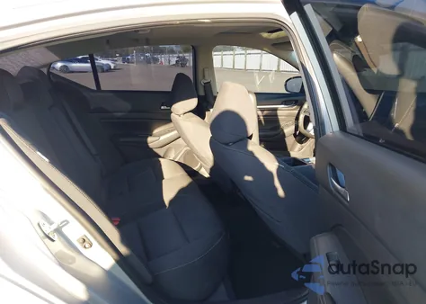 2019 Nissan Altima 2.5 Sv z USA, uszkodzony, nr VIN 1N4BL4DV1KC131393